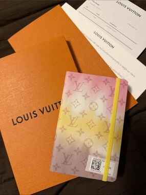 Louis Vuitton Notebook PM